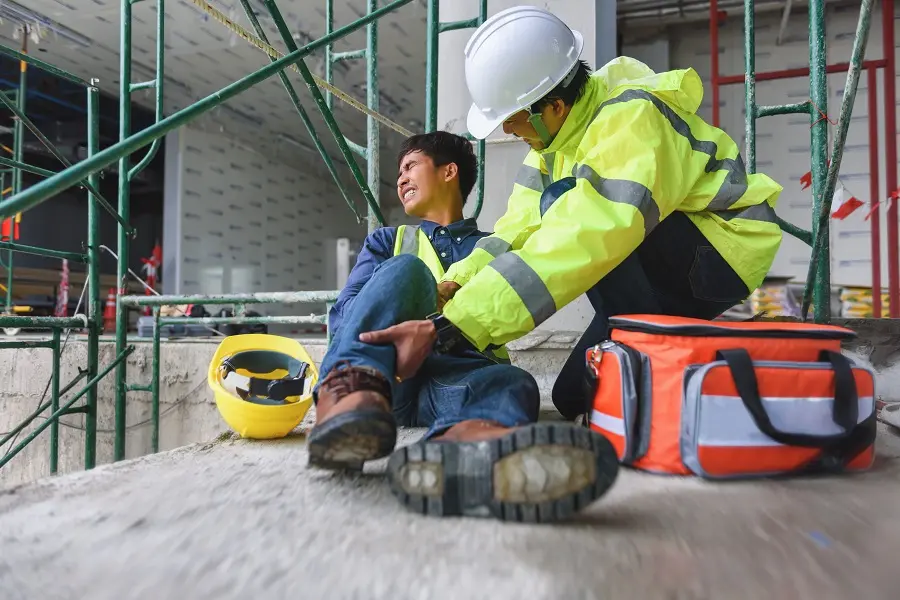 injured construction worker